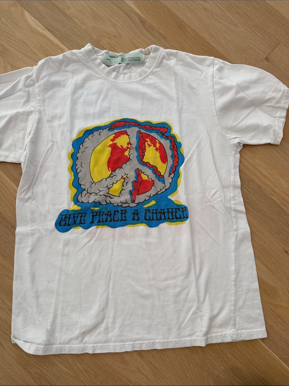 Off white Graphic Tee with Peace Sign sz medium